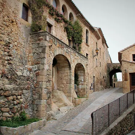 Casa Pueblo Medieval De Pals Exterior photo