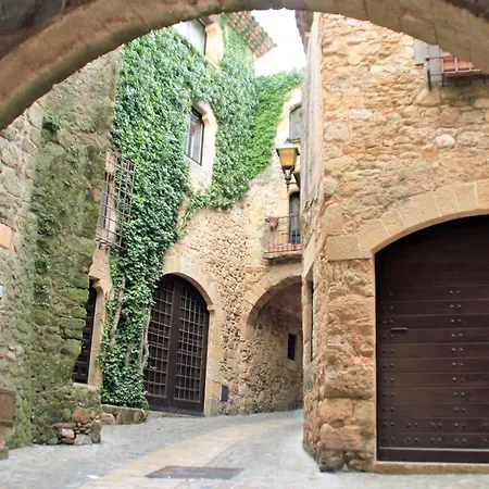 Casa Pueblo Medieval De Pals Exterior photo