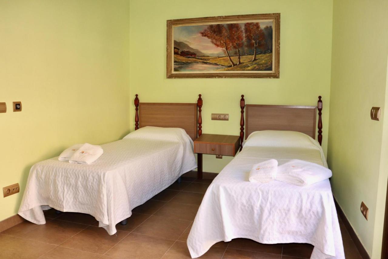 Casa Pueblo Medieval De Holiday home *